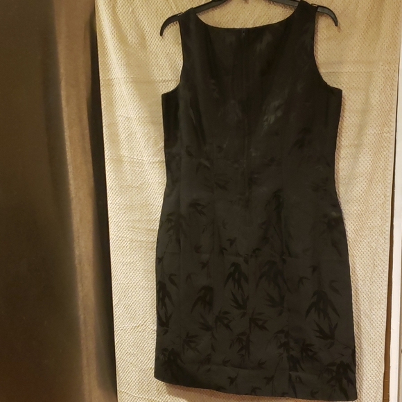 NWOT J.R.T. Dress - Picture 2 of 7